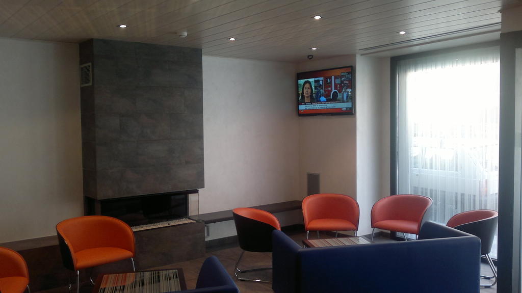 Hotel 9 Sant Antoni Ribes De Freser Extérieur photo