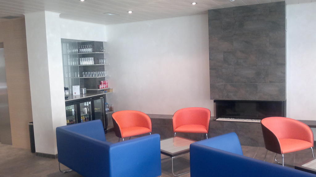 Hotel 9 Sant Antoni Ribes De Freser Extérieur photo