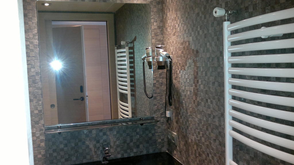 Hotel 9 Sant Antoni Ribes De Freser Chambre photo