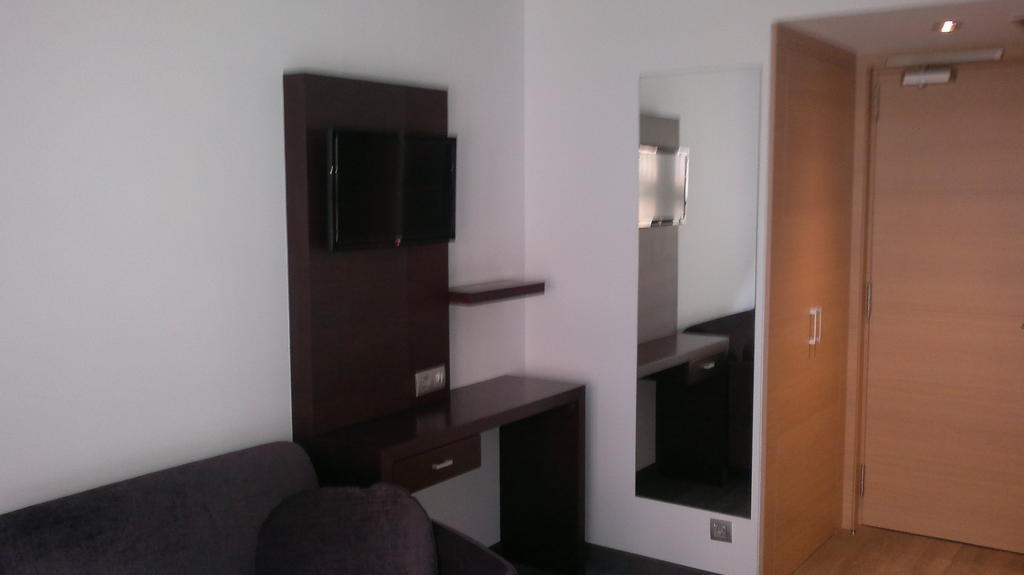 Hotel 9 Sant Antoni Ribes De Freser Chambre photo